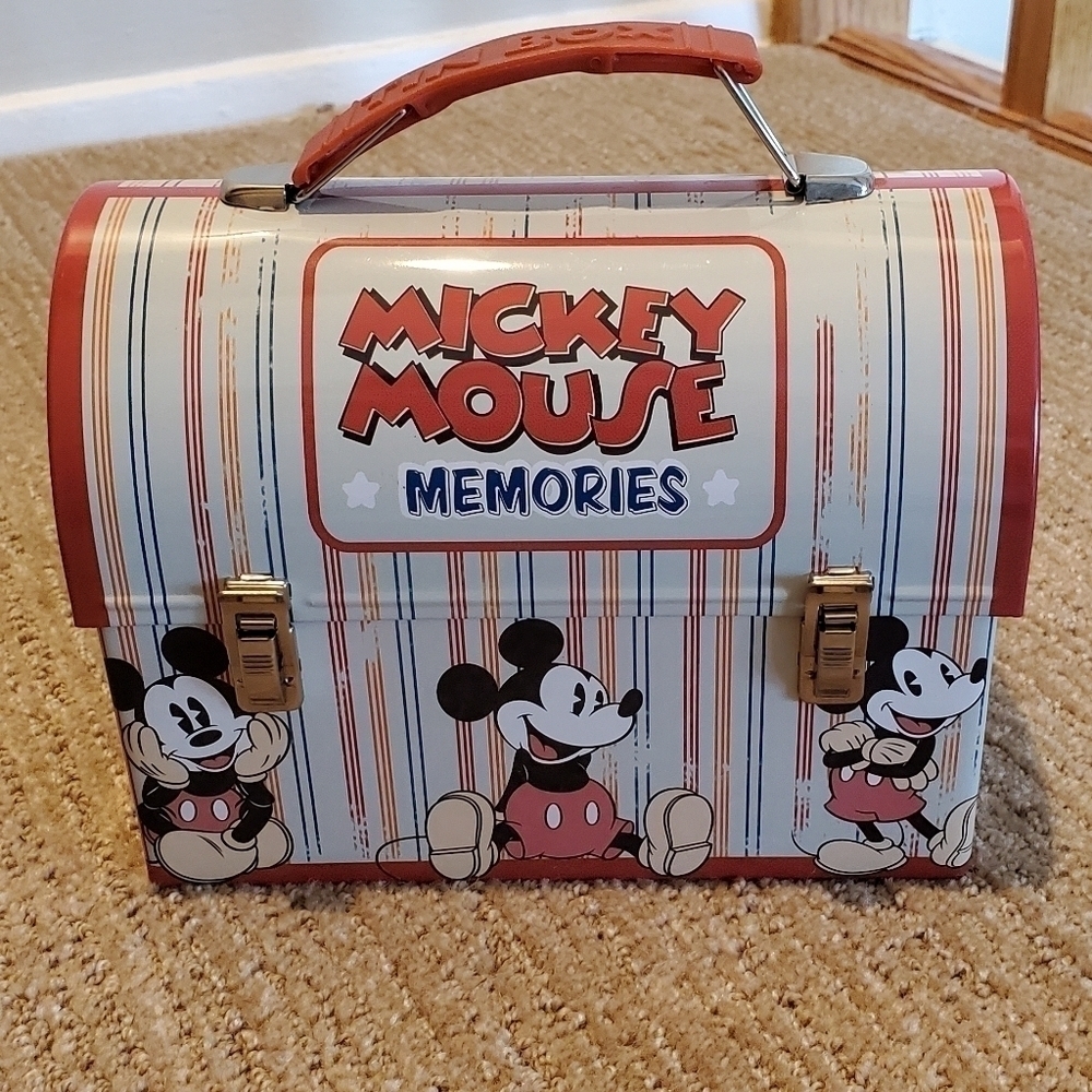 Mickey Mouse Memories Tin Lunch Box - Picture 1 of 7